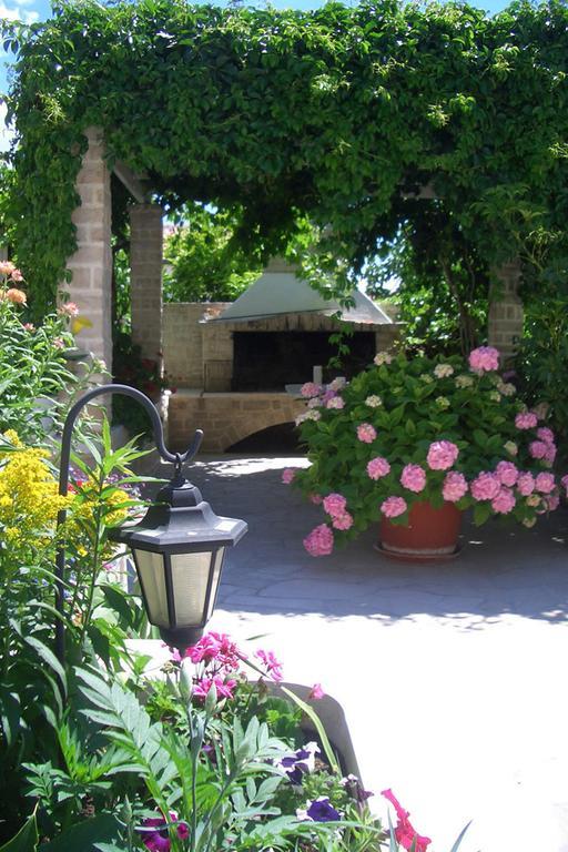 Guest House Meri Bol Exterior foto